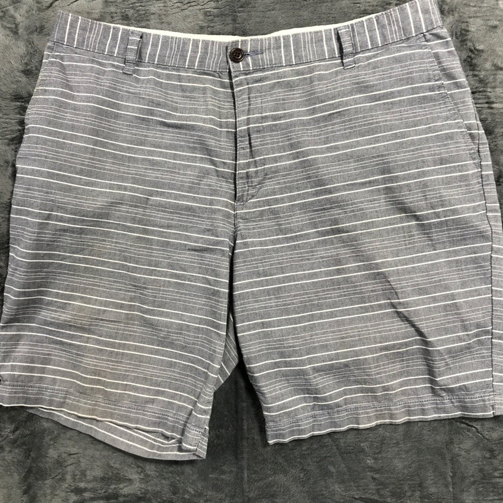 Dockers Casual Shorts Mens 36 Blue White Striped Nautical Cotton 35412-0736‎